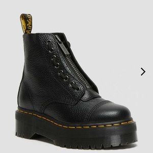 Doc Martens Boots